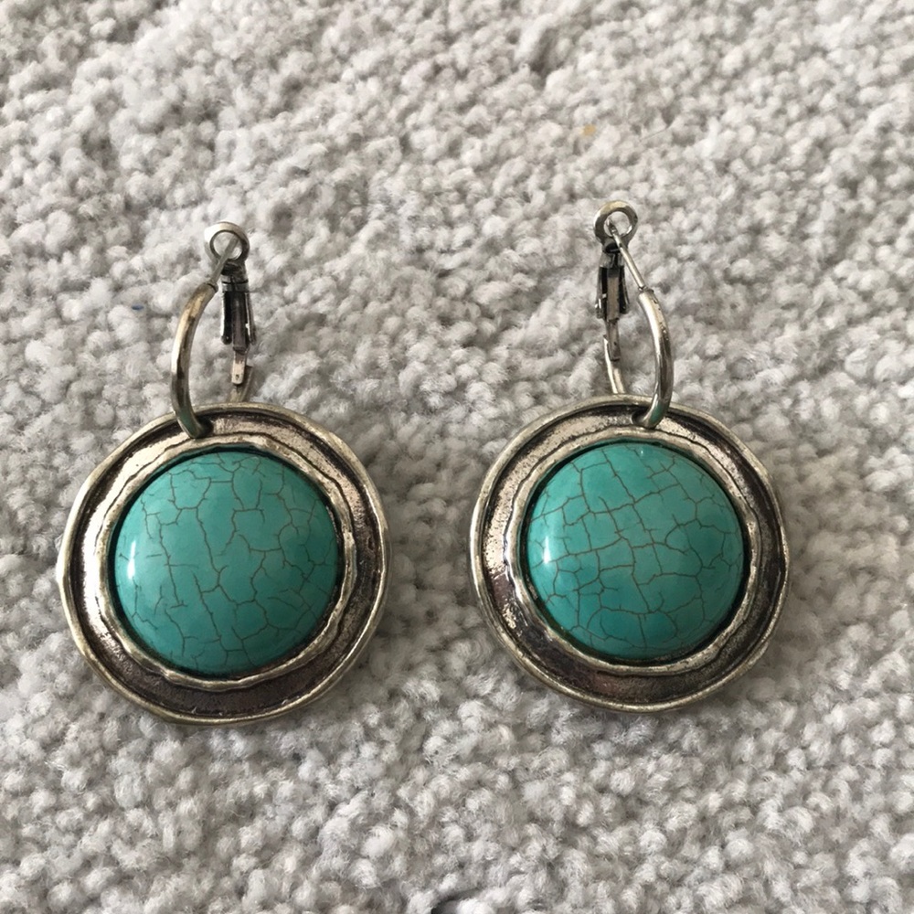 Vintage Turquoise earrings silver circle outline